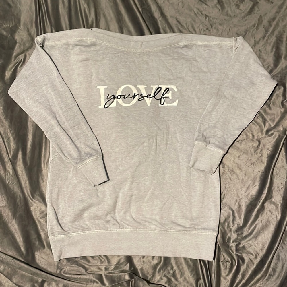 Grey sweater-worn once-size M